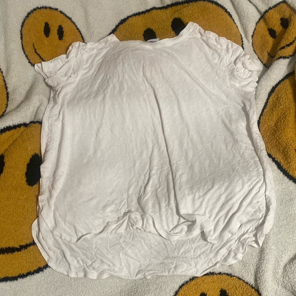 plain white flowy tshirt